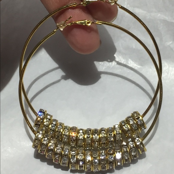 Vintage Gold Hoops with Pave Beads Barami - Picture 7 of 7